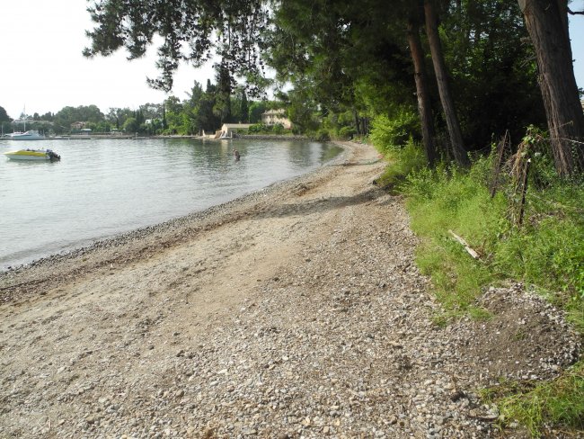 Naturnaher Strand - Hotel Livadi Nafsika - Dassia Naturnaher Strand