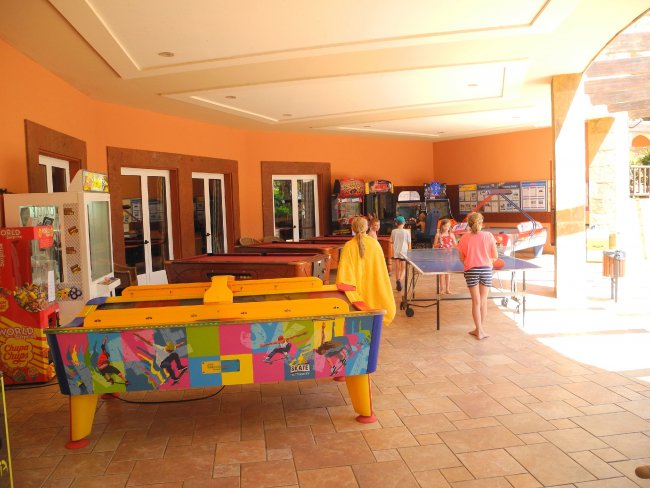 Kinderspielzimmer - Elba Sara Beach & Golf Resort - Caleta de Fuste Kinderspielzimmer