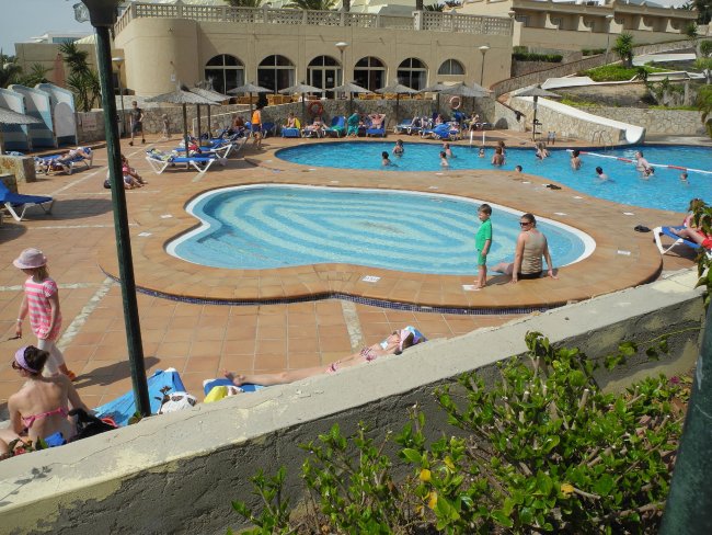 Gefälle im Hotelgelände - SBH Hotel Monica Beach - Costa Calma Gefälle im Hotelgelände