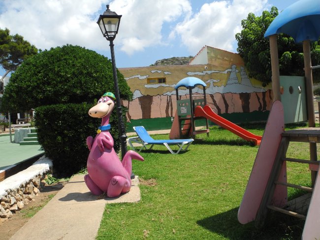 Spielplatz - Hotel Sol Milanos Pinguinos - Son Bou Spielplatz