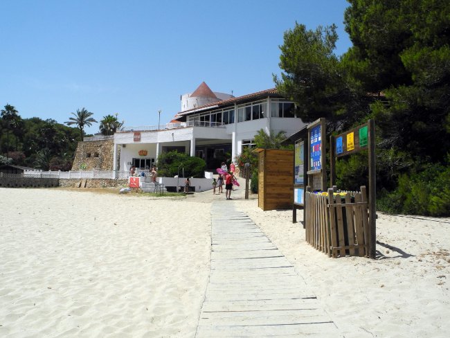 Direkte Strandlage - Club Hotel Tropicana Mallorca - Cales de Mallorca Direkte Strandlage