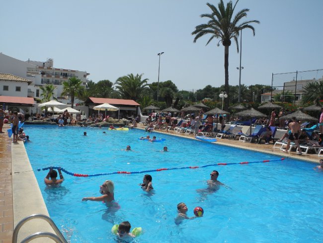 Kinderbereich abgetrennt - Hotel Barceló Ponent Playa - Cala d`Or Kinderbereich abgetrennt