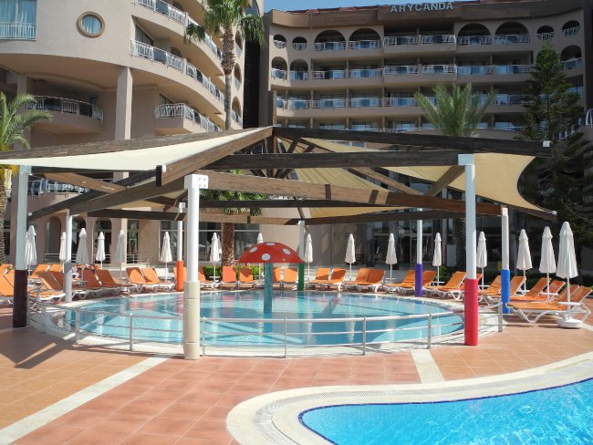 Kinderpool - Kirman Hotels Arycanda de Luxe - Okurcalar Kinderpool