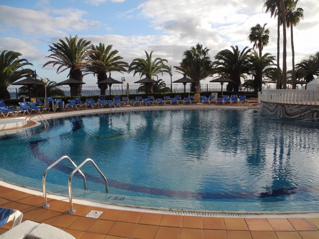 Hauptpool - Hotel Sol Lanzarote - Puerto del Carmen Hauptpool
