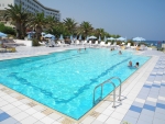 Der größere Hotelpool
